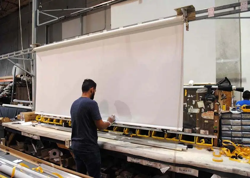 lavado y desinfeccion de cortinas roller