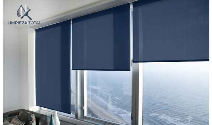 lavado de cortinas roller a domicilio